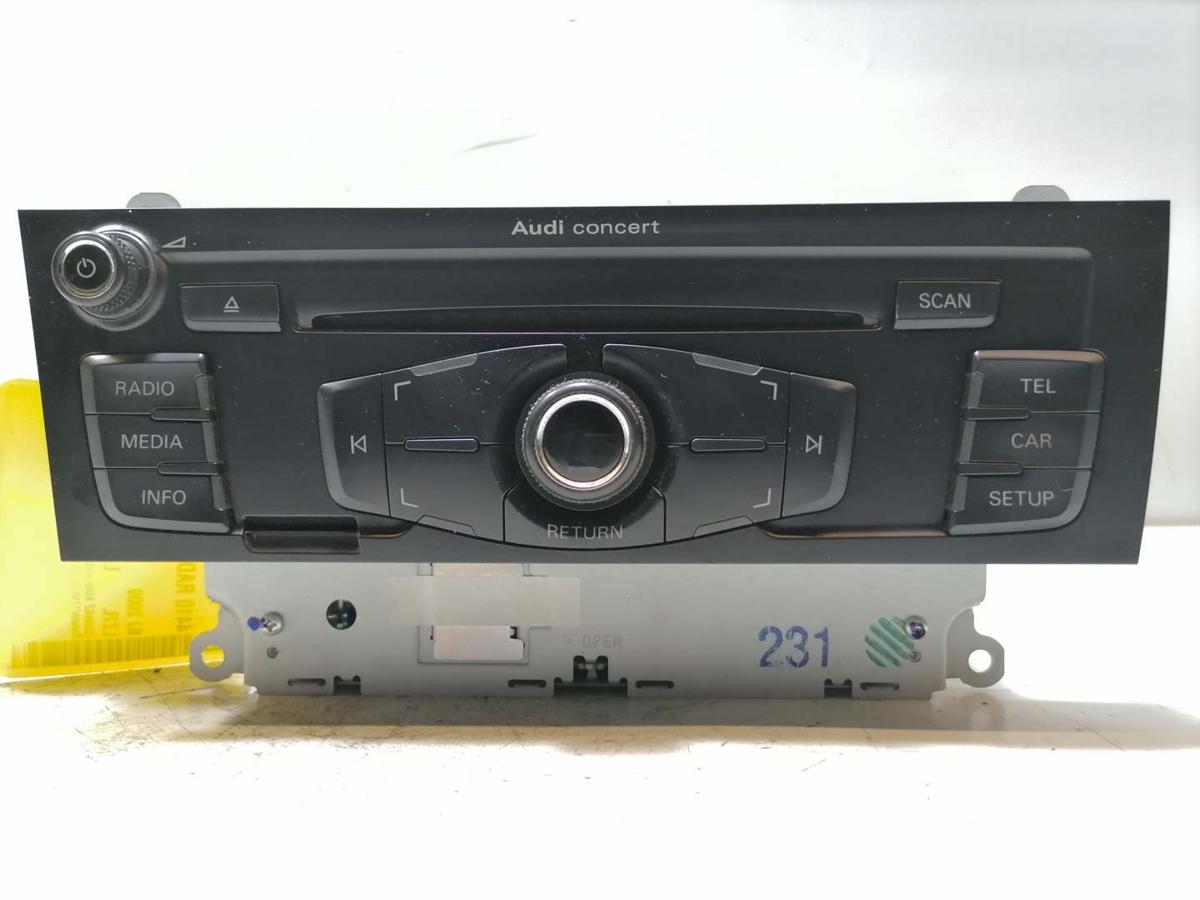 Audi A4 8K B8 original Radio Concert ohne Radiocode Bj.2009